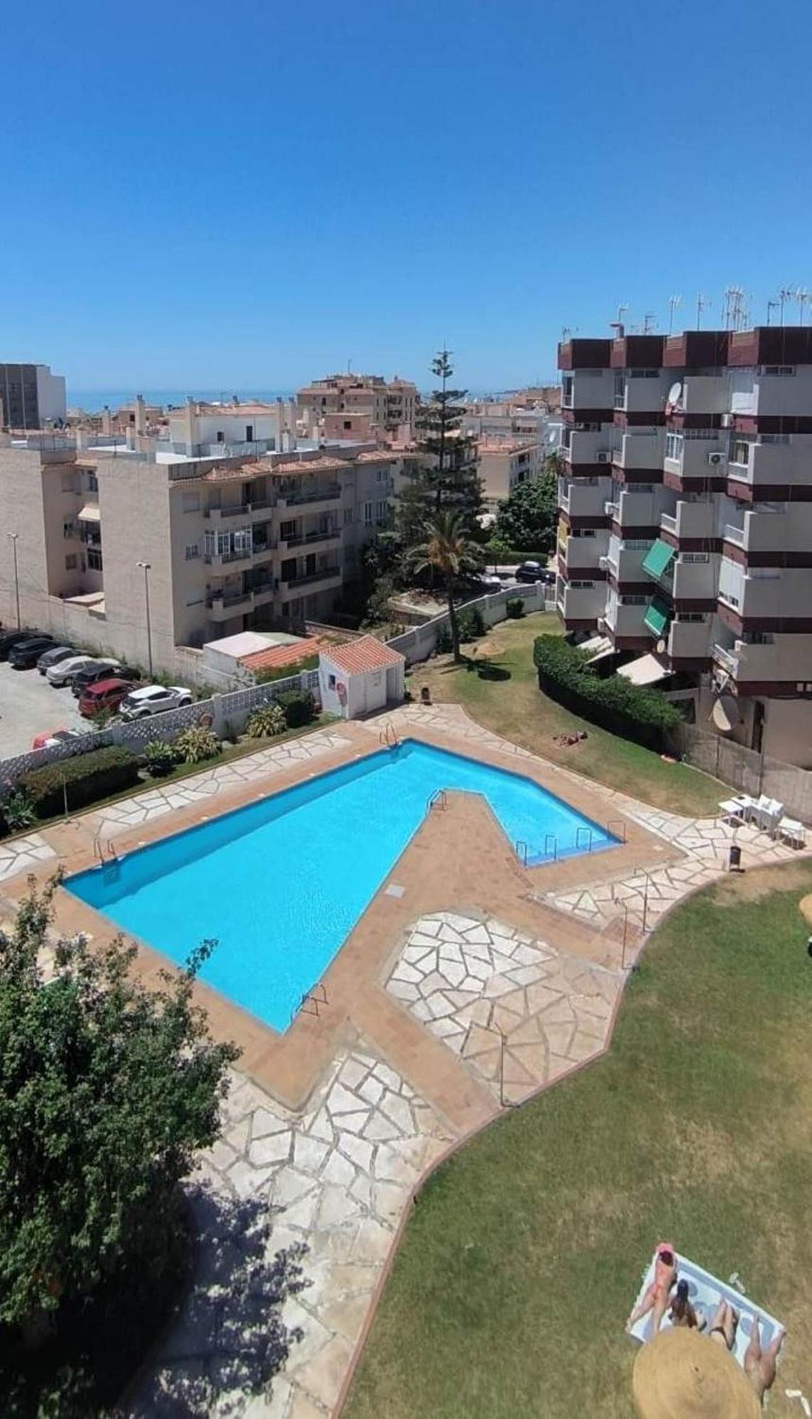Luminoso Apartamento Playa Torrecilla. Con Piscina Nerja Exterior foto